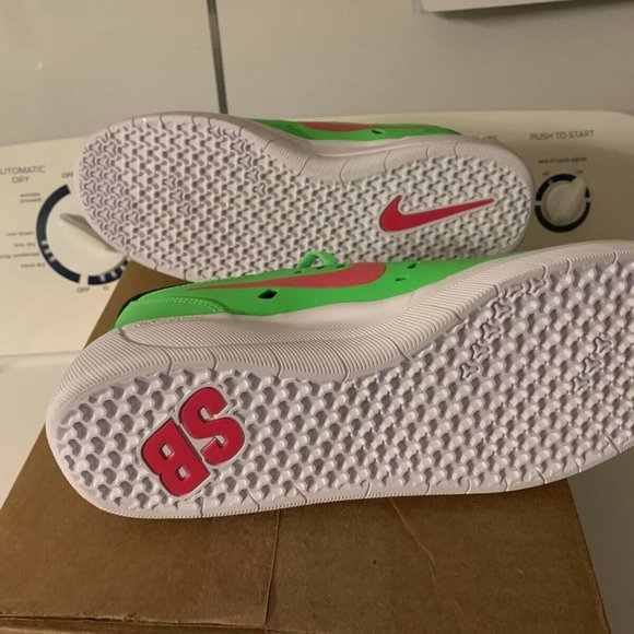 Nike SB Nyjah Free Watermelon New - Picture 4 of 4